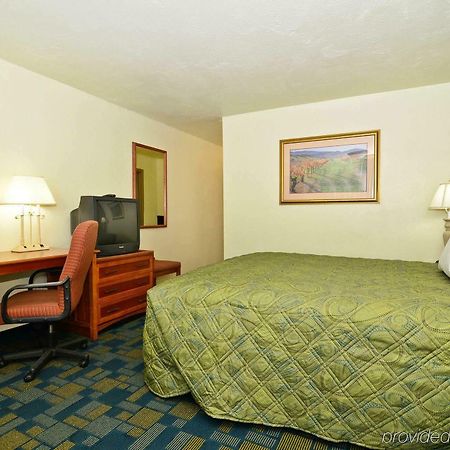 Americas Best Value Inn Pauls Valley Bilik gambar